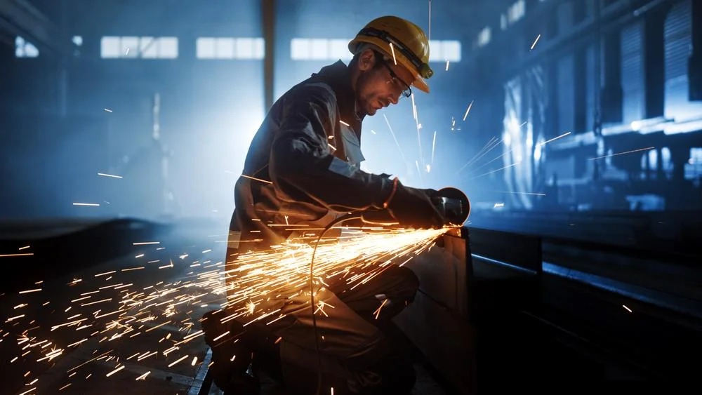 Why Steel Sheet Fabrication Requires Specialized Tools